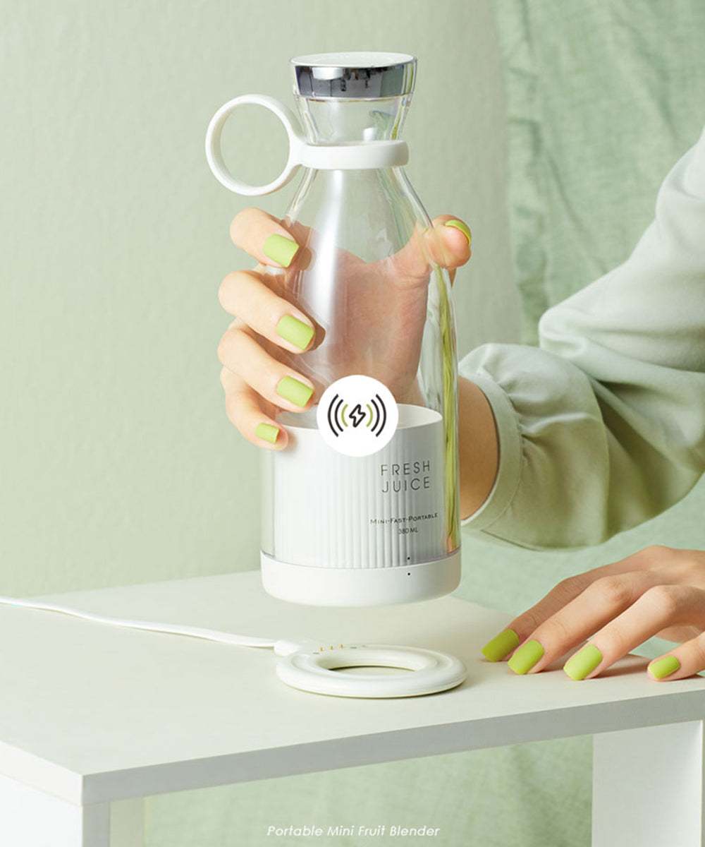 Multifunctional USB Rechargeable Fruit Juice Cup – Portable Mini Blender for Smoothies, Shakes & Fresh Juice On the Go