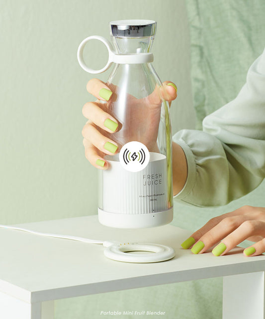 Multifunctional USB Rechargeable Fruit Juice Cup – Portable Mini Blender for Smoothies, Shakes & Fresh Juice On the Go